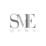 HR Hub Plus Limited receiving the SME News award for Most Client-Focused HR Support